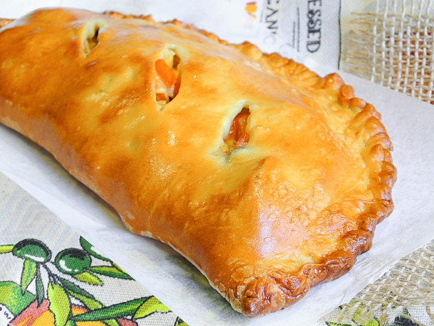 Кальцоне с курицей и грибами Кальцоне с курицей и грибами