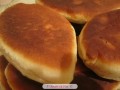 Пирожки с начинкой из картофеля и шкварок — рецепт с фото
