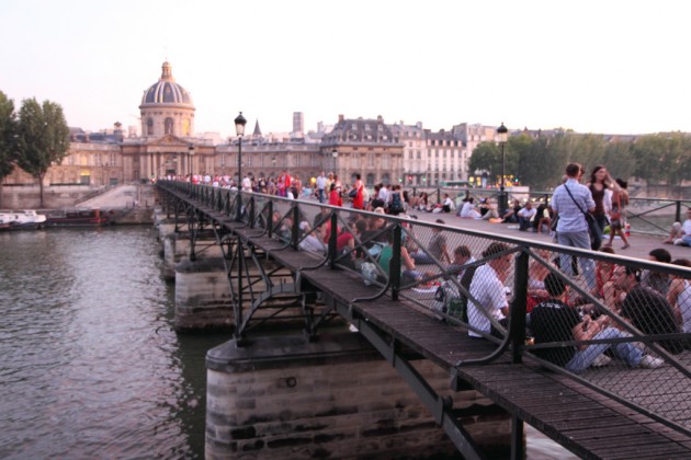 Мост Искусств (Pont des Arts)