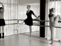 Занятия у балетного станка: модно и эффективно