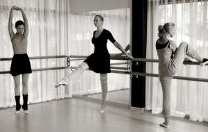 Занятия у балетного станка