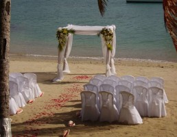 Украшения и аксессуары для пляжной свадьбы