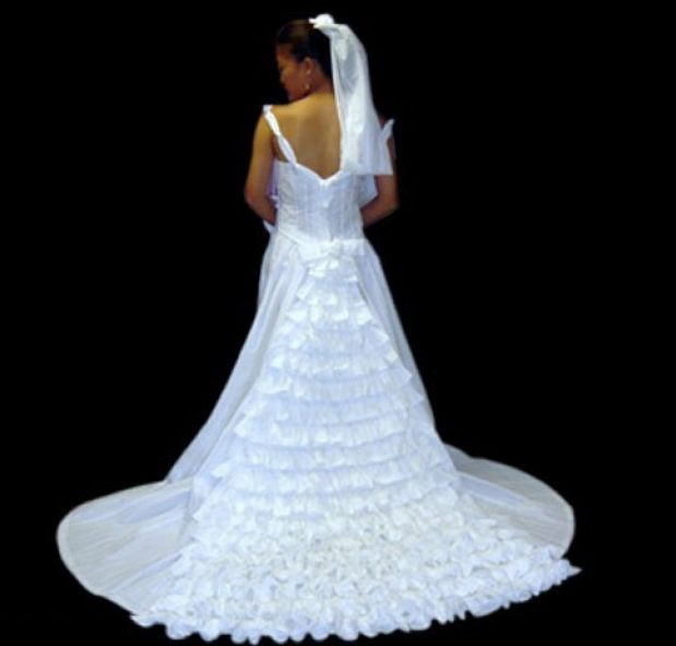 Фото. Необычное свадебное платье