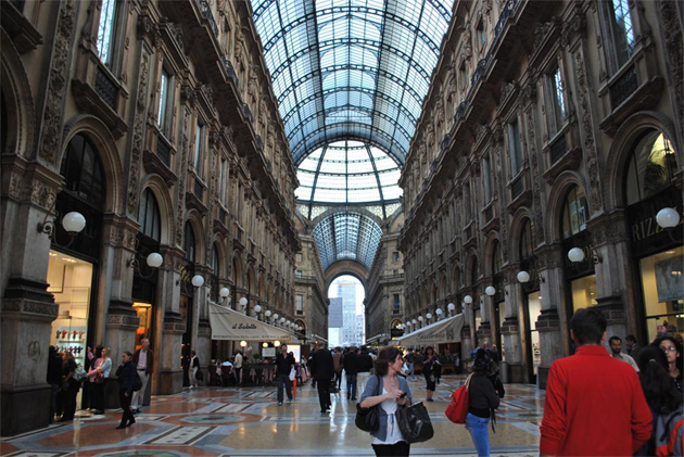 “Золотой треугольник” Милана – бутики мировых брендов