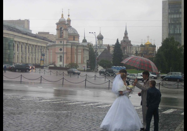 свадьба в дождь фото