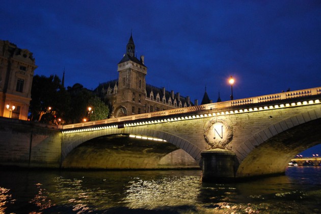 Мост Менял (Pont au Change)