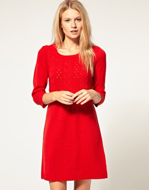 Маленькое красное платье весна 2012